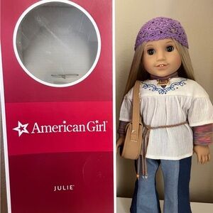 American Girl doll Julie Albright new in box meet outfit & book